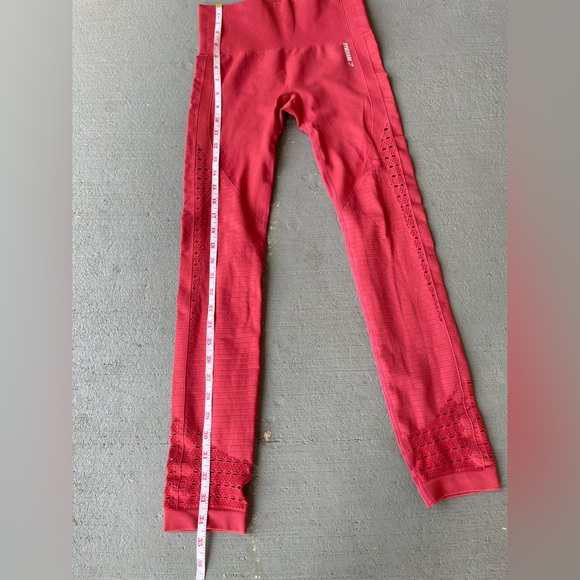 Gymshark Vibrant Red Leggings - Picture 4 of 11